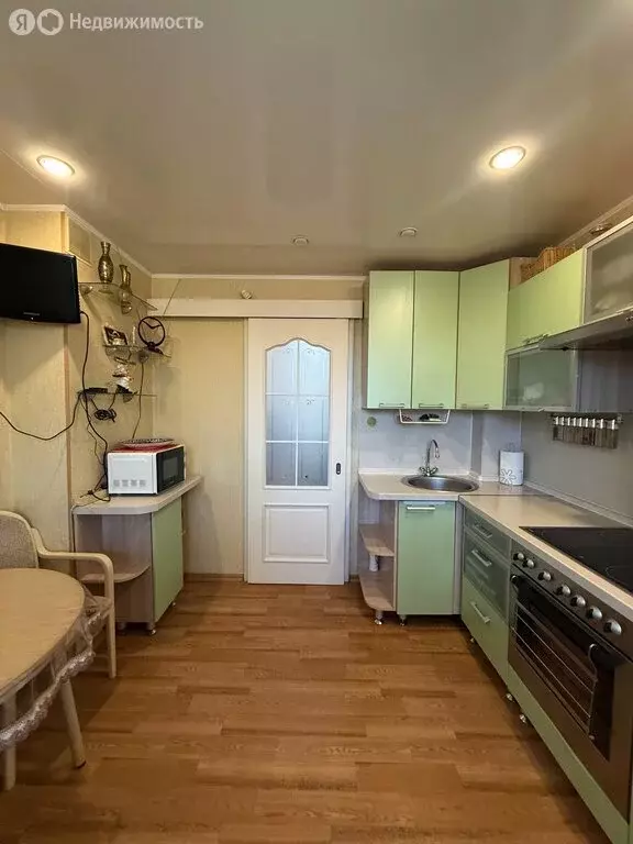 3-комнатная квартира: Братск, улица Муханова, 12 (64.4 м) - Фото 2