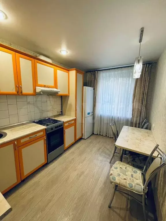 1-к. квартира, 38 м, 1/9 эт. - Фото 1