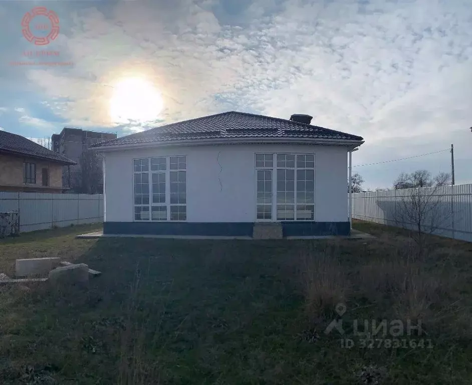 Дом в Крым, Щелкино Ленинский район, 1-й мкр,  (126 м) - Фото 2