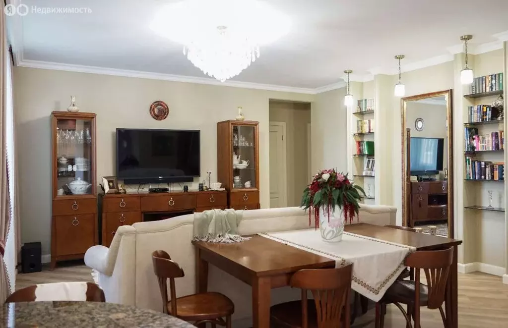 3-комнатная квартира: Сочи, микрорайон Центральный, улица Горького, 38 ... - Фото 2