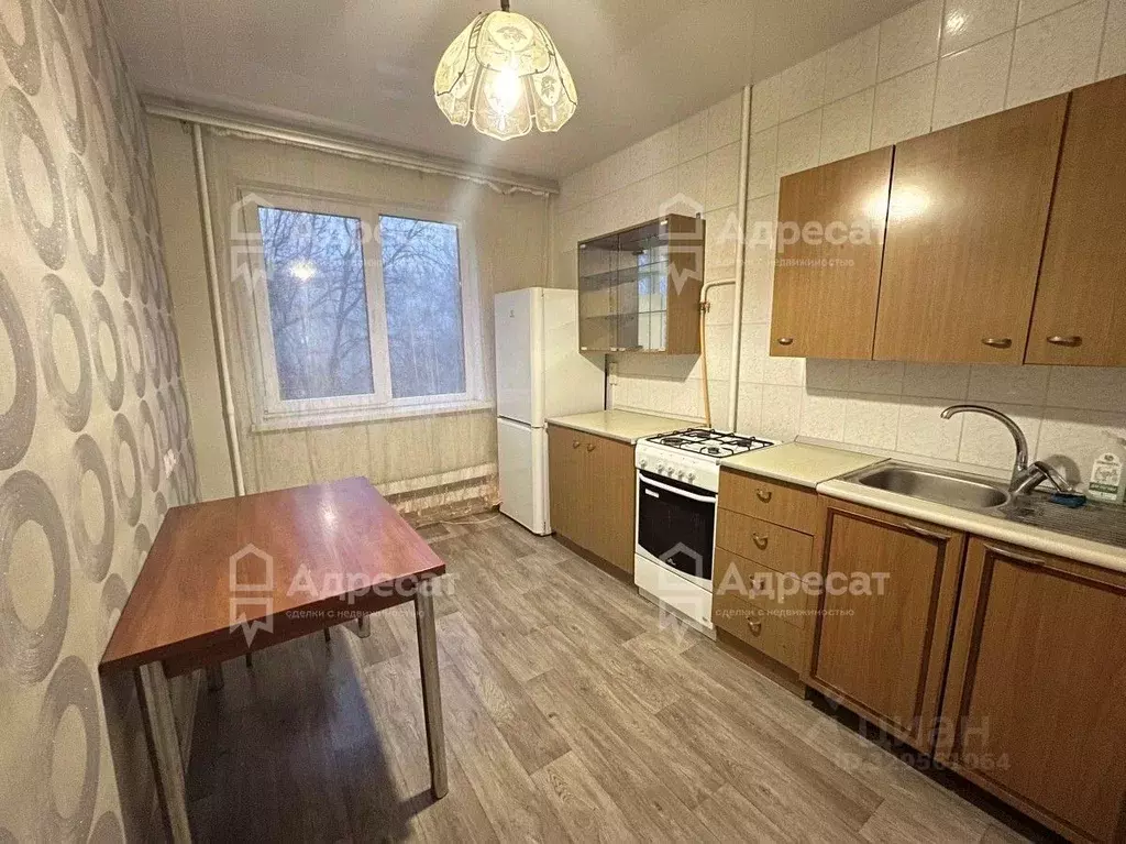 2-к кв. Волгоградская область, Волгоград ул. Репина, 27 (48.0 м) - Фото 2