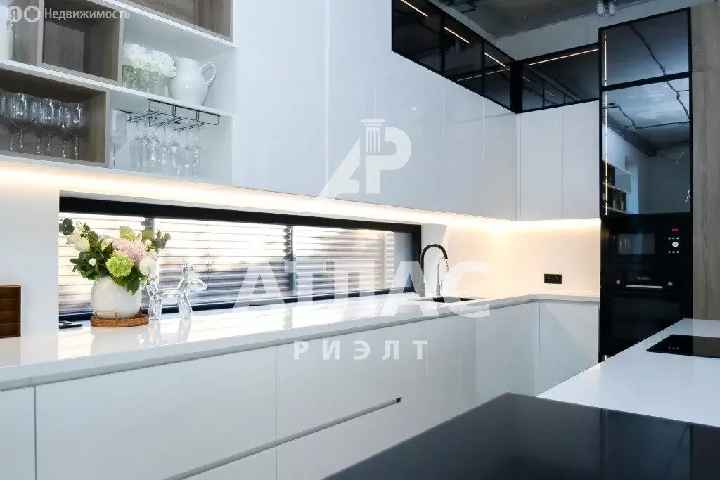 Дом в Омск, улица И.П. Сальцына, 22 (495.8 м) - Фото 1