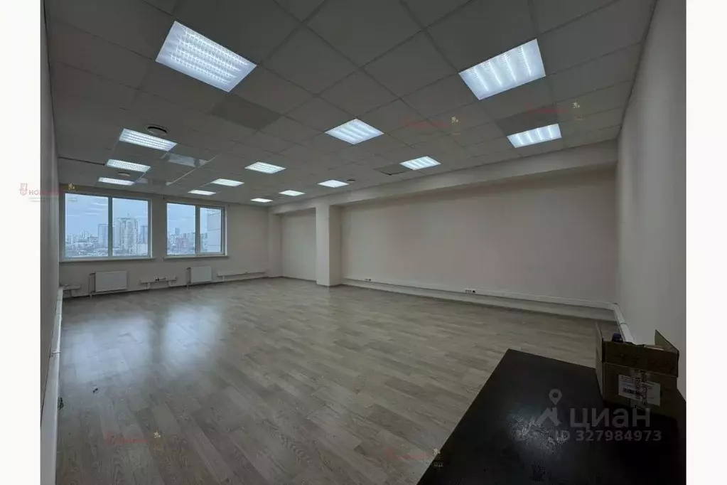 Офис в Свердловская область, Екатеринбург ул. Фурманова, 126 (62 м) - Фото 2
