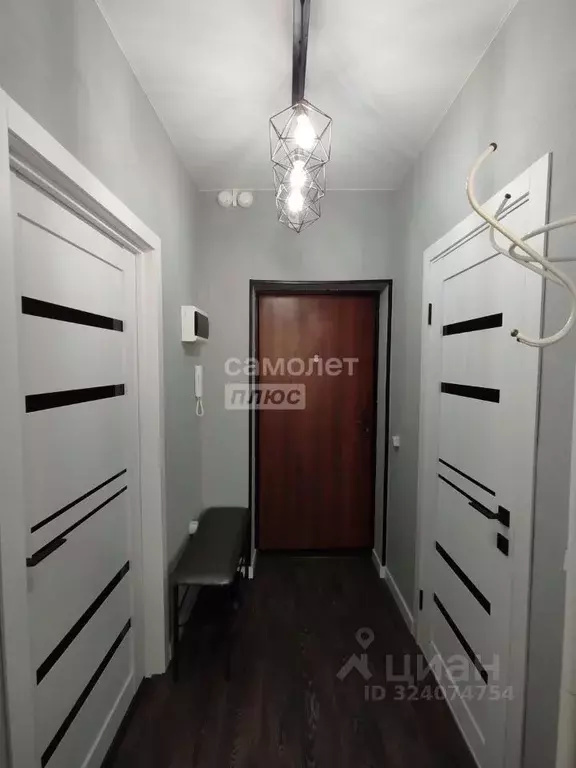 1-к кв. Ханты-Мансийский АО, Сургут Контейнерная ул., 8 (41.0 м) - Фото 1