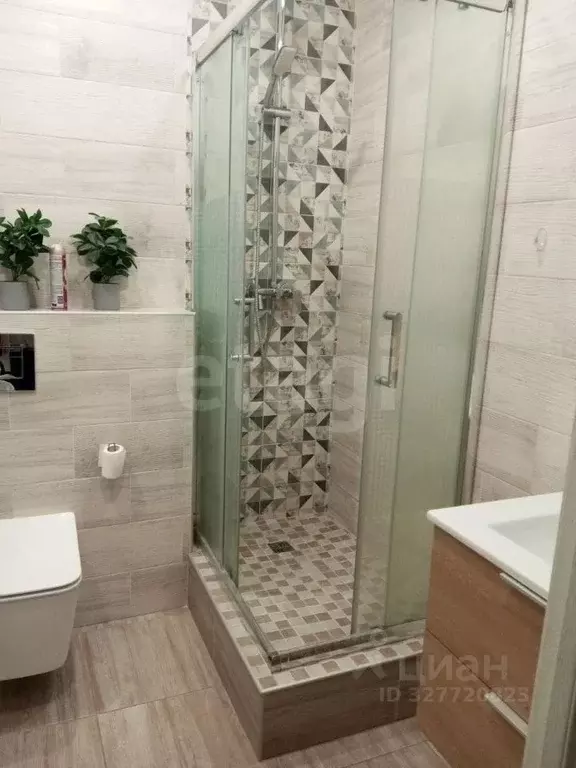 1-к кв. Тюменская область, Тюмень ул. Тимофея Чаркова, 83 (38.0 м) - Фото 2