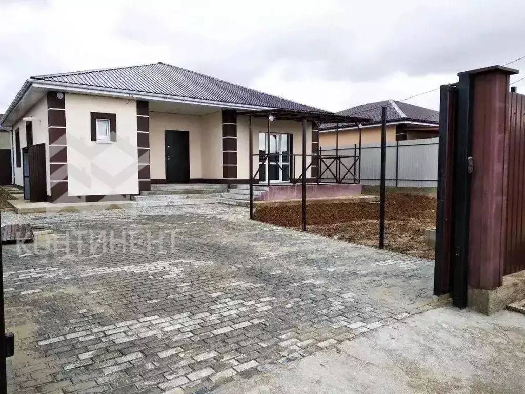 Дом в Крым, Евпатория Спутник-2 мкр, ул. Степная (120 м) - Фото 1