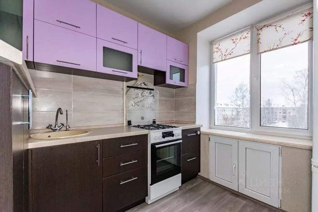 1-к кв. Свердловская область, Екатеринбург ул. Таватуйская, 9 (30.6 м) - Фото 1