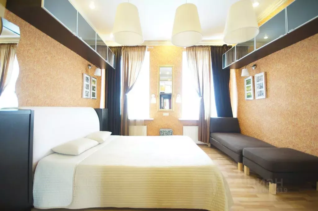 2-к кв. Санкт-Петербург Чкаловский просп., 14 (65.0 м) - Фото 1