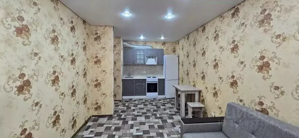 Студия Тюменская область, Тюмень ул. Стройотрядовская, 12 (26.0 м) - Фото 2