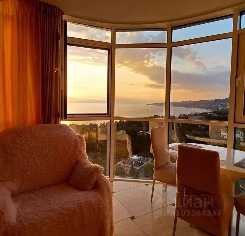 2-к кв. Краснодарский край, Сочи Виноградная ул., 4 (50.0 м) - Фото 1