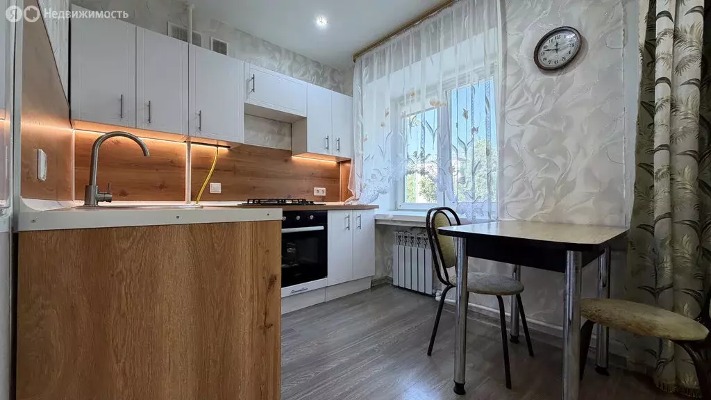 3-комнатная квартира: Казань, улица Академика Королёва, 2 (53.5 м) - Фото 1