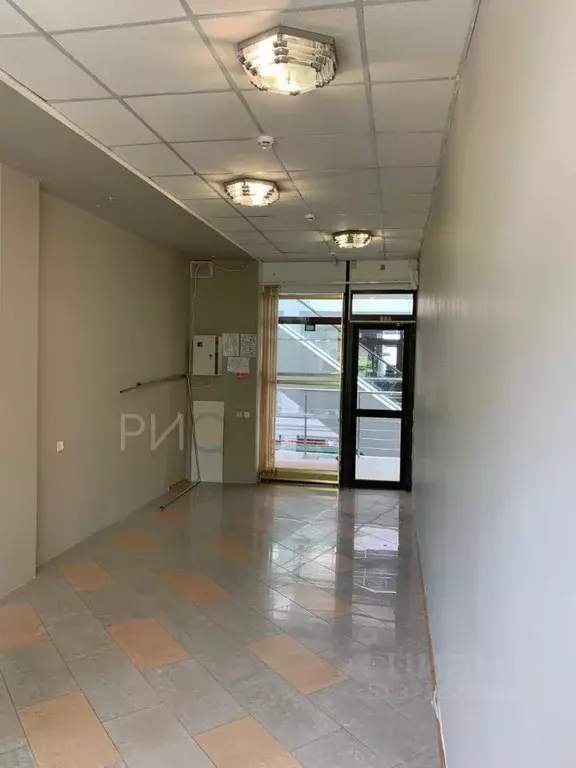 Торговая площадь в Севастополь ул. Очаковцев, 19 (32 м) - Фото 1