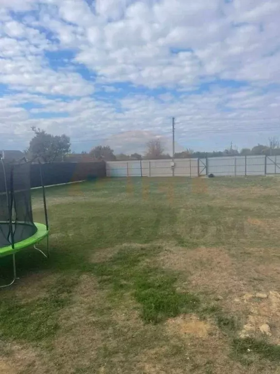 Участок в Крым, Сакский район, с. Охотниково ул. 40 лет Победы (12.0 ... - Фото 1