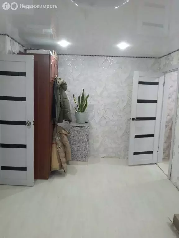 1-комнатная квартира: Красный Кут, Армейская улица, 25 (28 м) - Фото 1