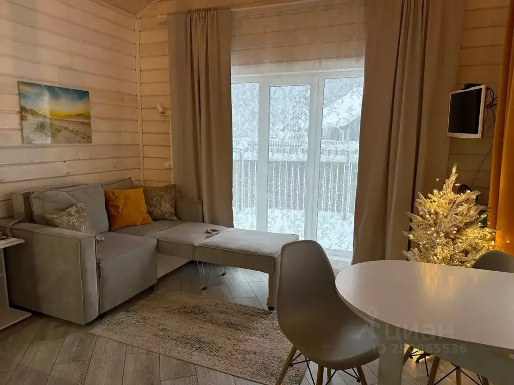 Дом в Ленинградская область, Выборгский район, Полянское с/пос, пос. ... - Фото 2