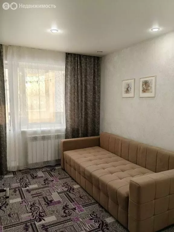 3-комнатная квартира: Курган, жилой район Заозёрный, 2-й микрорайон, ... - Фото 2