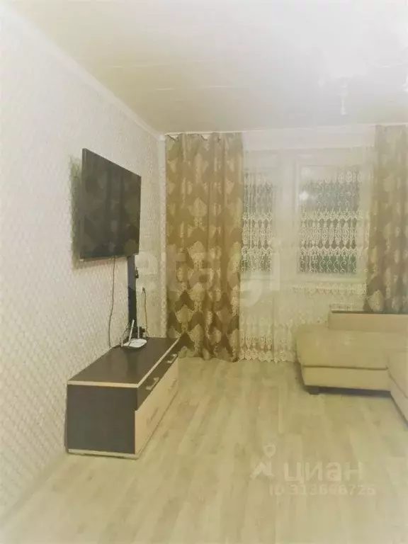 1-к кв. Брянская область, Брянск ул. Дружбы, 1 (36.5 м) - Фото 1