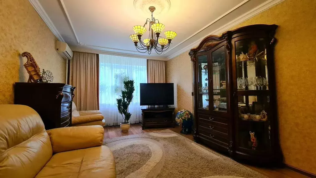 3-к кв. Тверская область, Торжок ул. Луначарского, 122А (72.0 м) - Фото 0