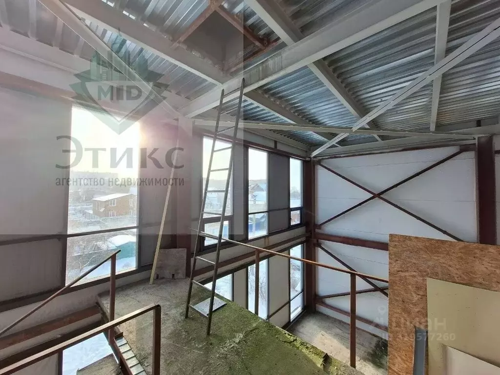 Помещение свободного назначения в Ульяновская область, Ульяновск ул. ... - Фото 1