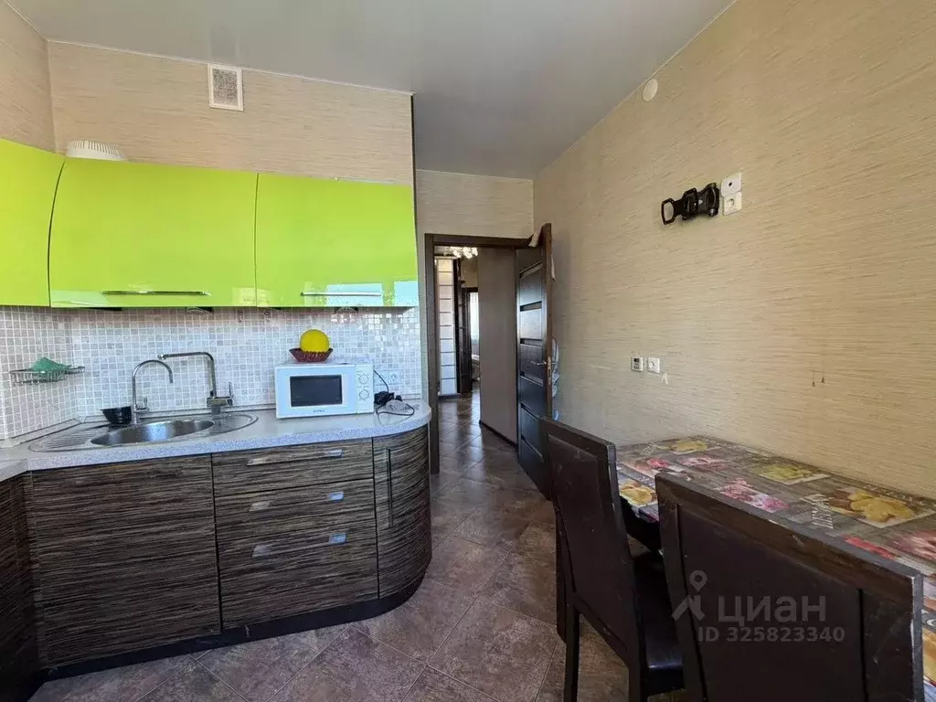 2-к кв. Татарстан, Казань ул. Юлиуса Фучика, 8Б (60.0 м) - Фото 2