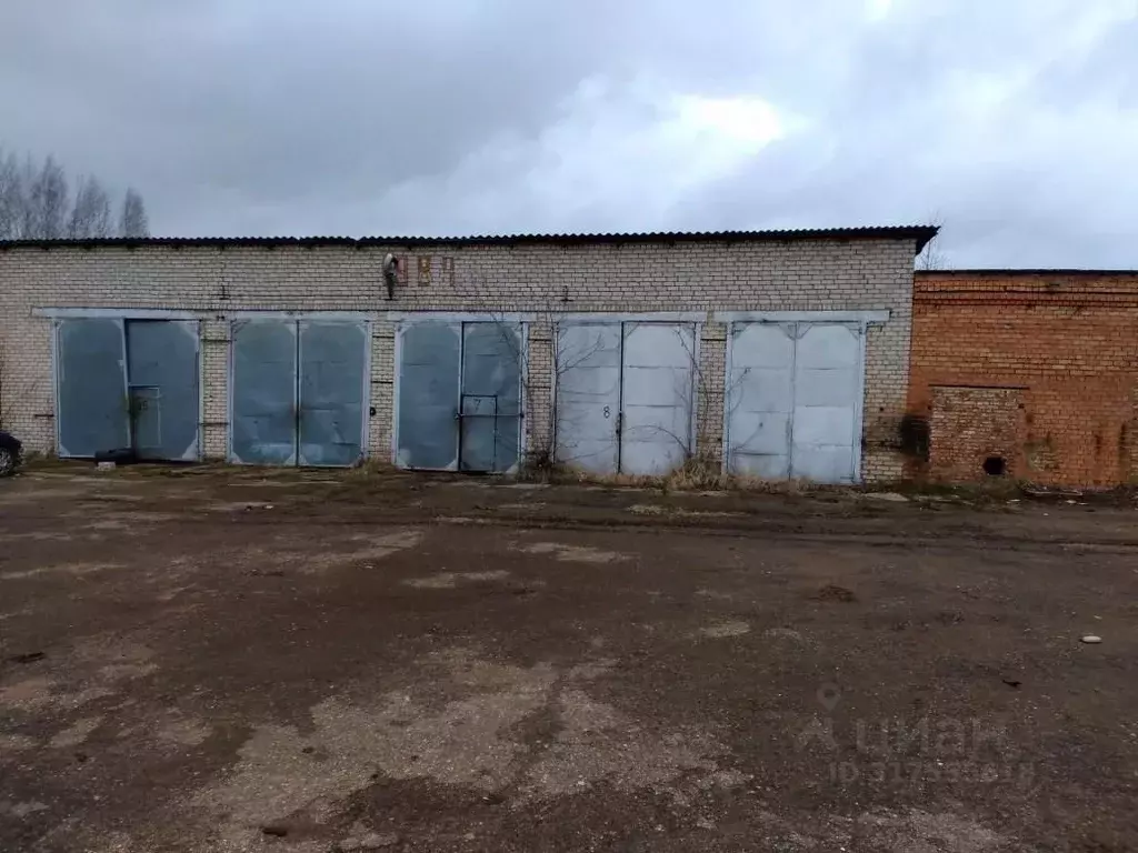 Гараж в Псковская область, Себеж ул. Первомайская, 40А (300 м) - Фото 0