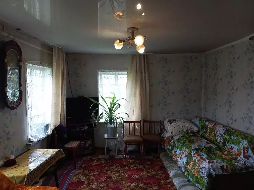 Дом в Кемеровская область, Белово Сенная ул. (38 м) - Фото 1