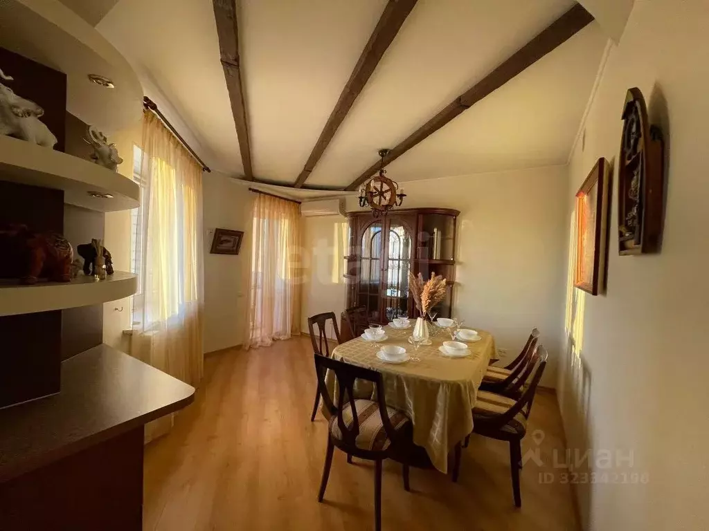 2-к кв. Саратовская область, Энгельс Московская ул., 30 (79.8 м) - Фото 2