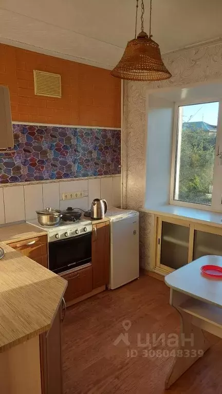 1-к кв. Хакасия, Абакан ул. Вяткина, 43 (30.0 м) - Фото 0