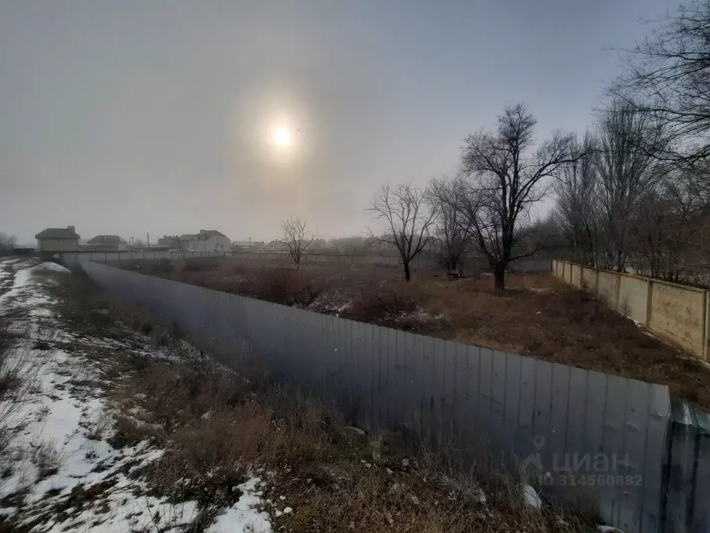 Участок в Астраханская область, Наримановский район, пос. Тинаки 2-е ... - Фото 1