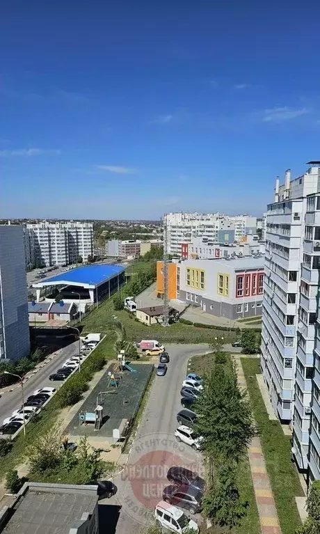 3-к кв. Белгородская область, Белгород ул. Есенина, 54 (71.2 м) - Фото 1