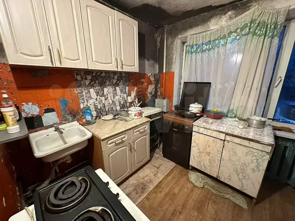Комната 12 м в 5-к., 2/5 эт. - Фото 1
