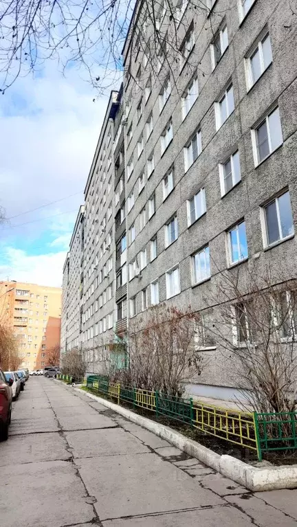 3-к кв. Красноярский край, Красноярск ул. Железнодорожников, 16А (57.4 ... - Фото 2