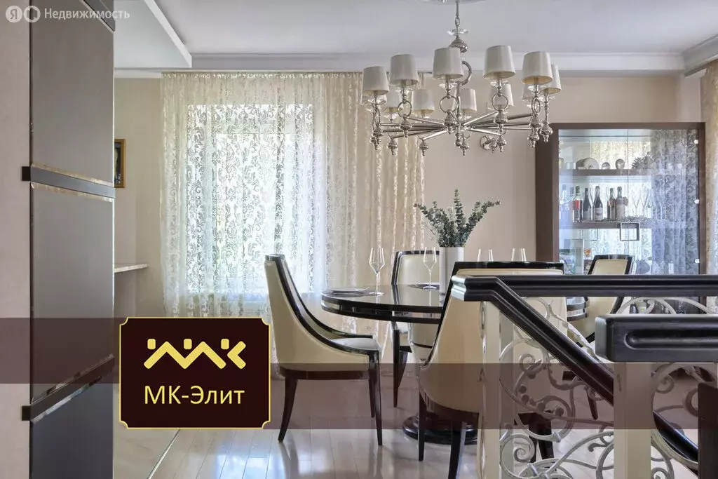 4-комнатная квартира: Санкт-Петербург, Дибуновская улица, 27А (171.6 ... - Фото 0