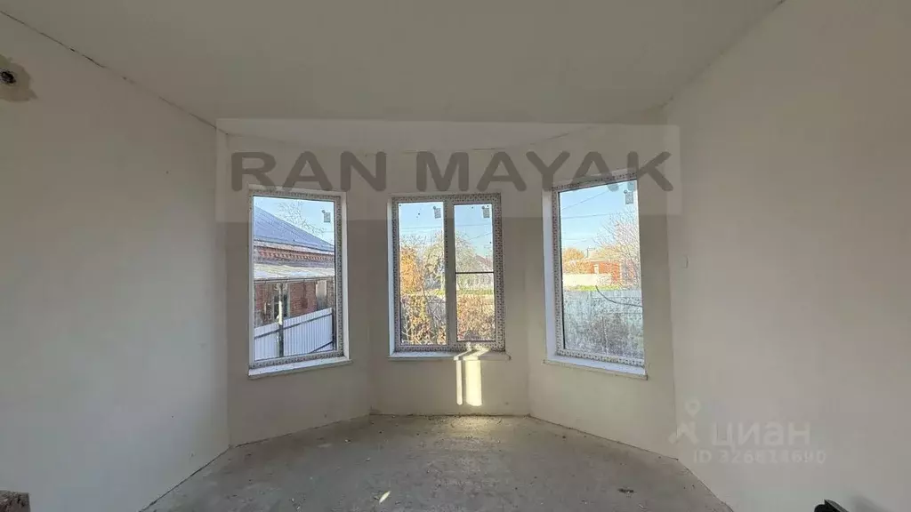 Дом в Адыгея, Майкоп ул. Шовгенова, 257 (293 м) - Фото 2