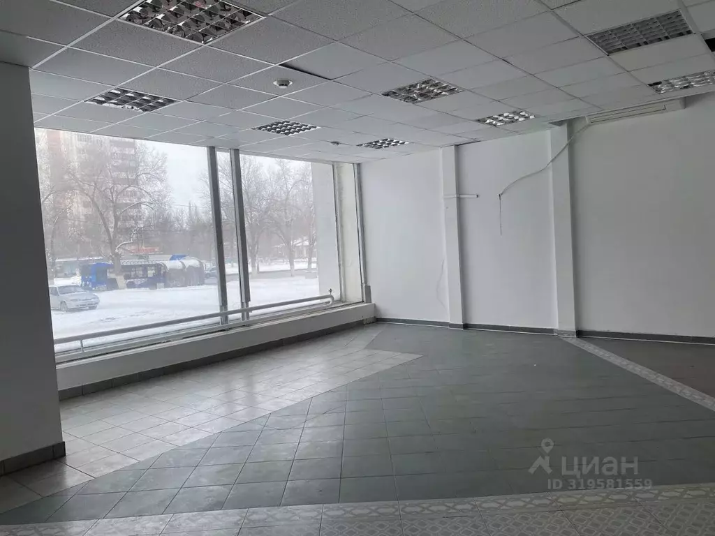Помещение свободного назначения в Волгоградская область, Волгоград ул. ... - Фото 0