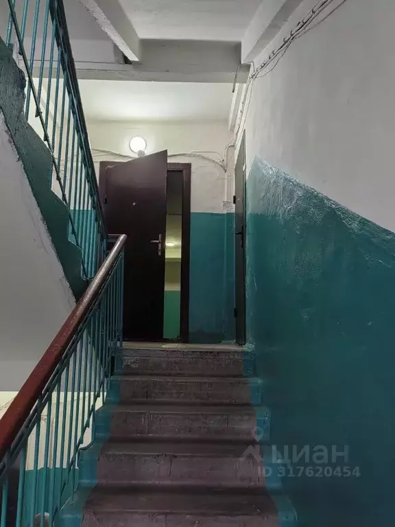 2-к кв. Белгородская область, Белгород ул. Костюкова, 9 (42.0 м) - Фото 1