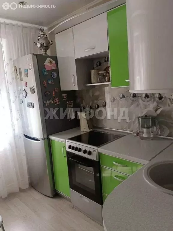 1-комнатная квартира: Тольятти, 10-й квартал, бульвар Луначарского, 4 ... - Фото 2