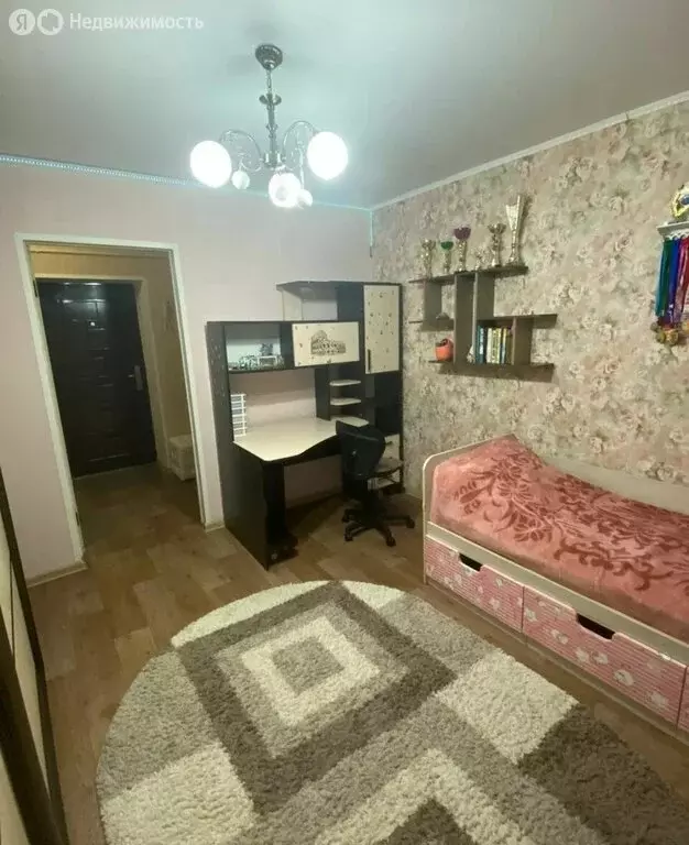 2-комнатная квартира: Каменск-Шахтинский, Больничная улица, 21 (50 м) - Фото 0