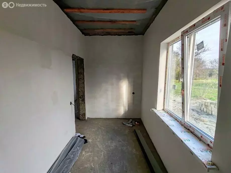 Дом в Темрюк, СНТ Автомобилист, Ореховая улица, 71 (80 м) - Фото 1