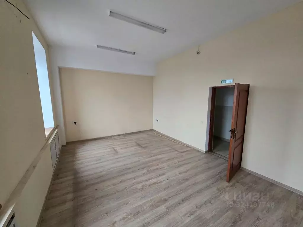 Офис в Свердловская область, Сысерть ул. Быкова, 11 (300 м) - Фото 2