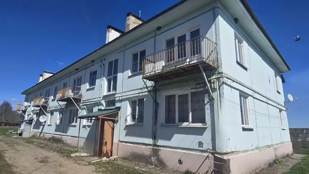1-к кв. Калужская область, Сухиничский муниципальный округ, с. ... - Фото 1