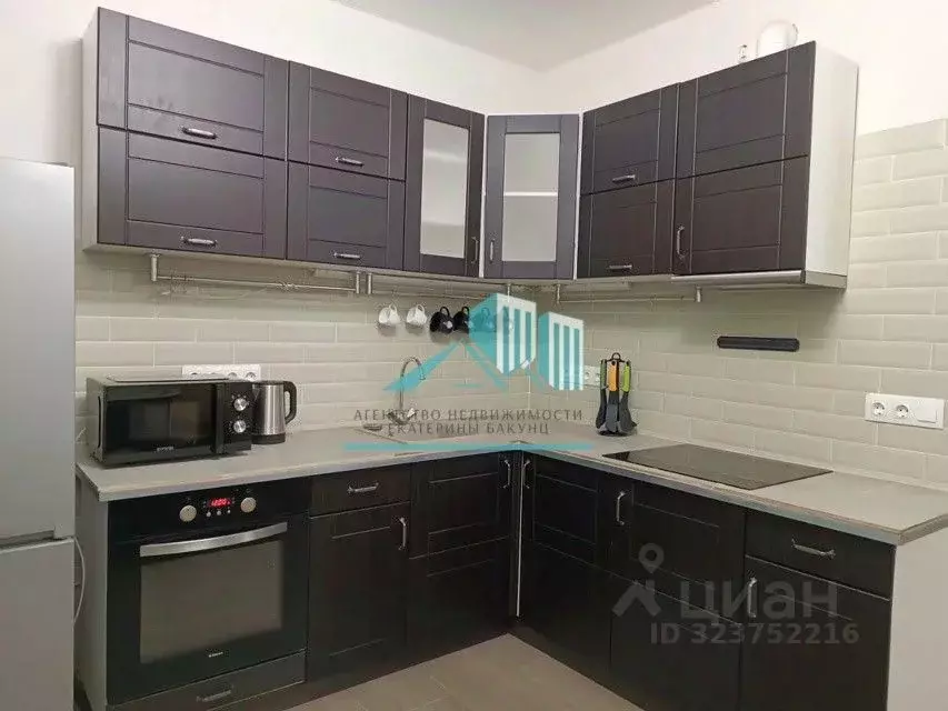 2-к кв. Калужская область, Калуга ул. 65 лет Победы, 45 (60.0 м) - Фото 1