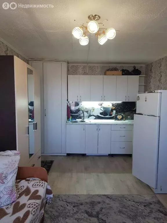 1к в 4-комнатной квартире (17 м) - Фото 1