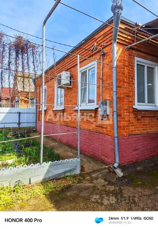 Дом в Краснодарский край, Усть-Лабинск Молодежная ул. (84 м) - Фото 1