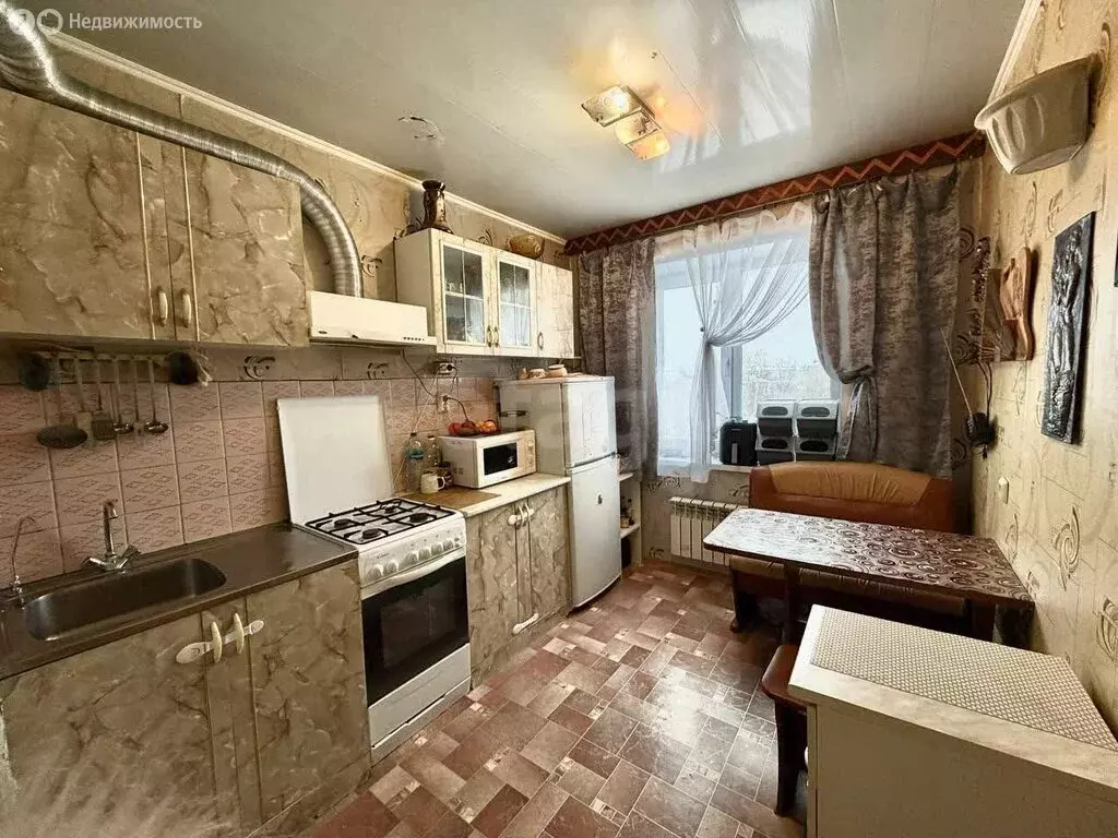 3-комнатная квартира: Курган, Чернореченская улица, 63А (63.3 м) - Фото 2