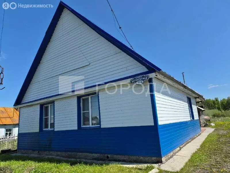 Дом в Первомайский район, село Октябрьское, Октябрьская улица (97 м) - Фото 1