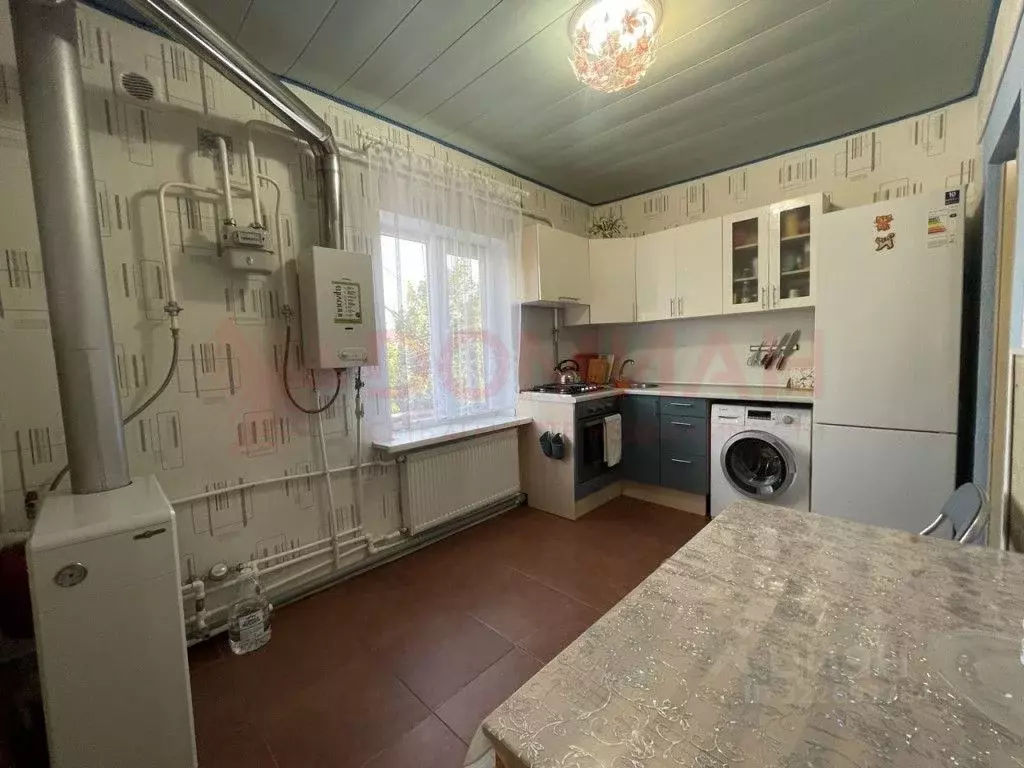 Дом в Ростовская область, Аксай ул. Карла Либкнехта, 28 (44 м) - Фото 2