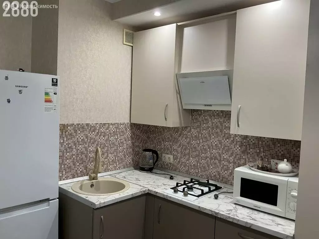 1-комнатная квартира: Севастополь, улица Павла Корчагина, 19Бк2 (38 м) - Фото 1