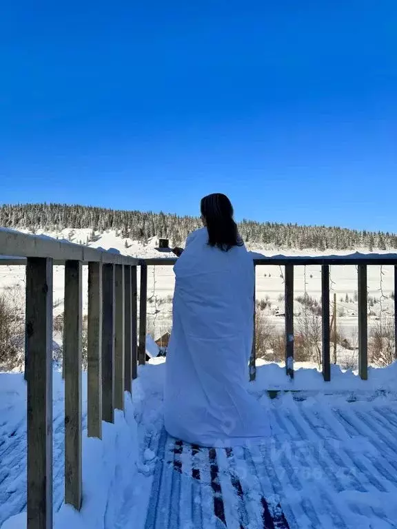 Комната Пермский край, Губахинский муниципальный округ, Усьва рп ул. ... - Фото 1