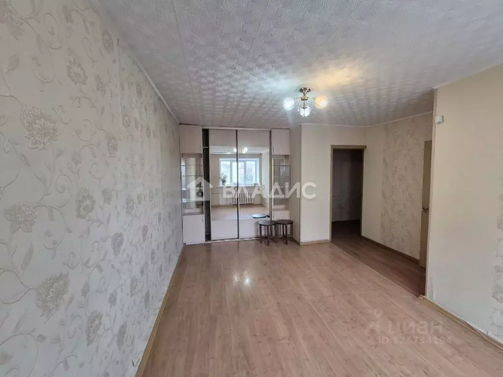 2-к кв. Бурятия, Улан-Удэ ул. Гагарина, 33 (40.7 м) - Фото 2